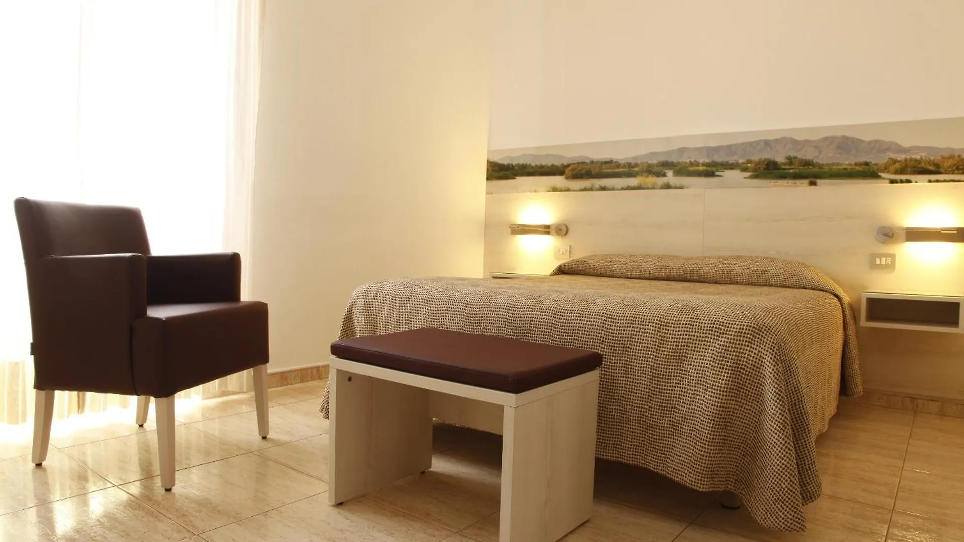 Hotel Canet Castello  D'Empuries