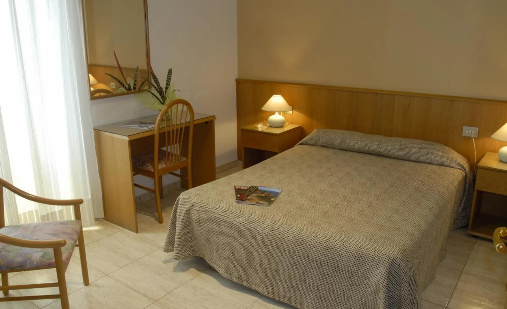 Hotel Canet Castello  D'Empuries 2*,  Spanien